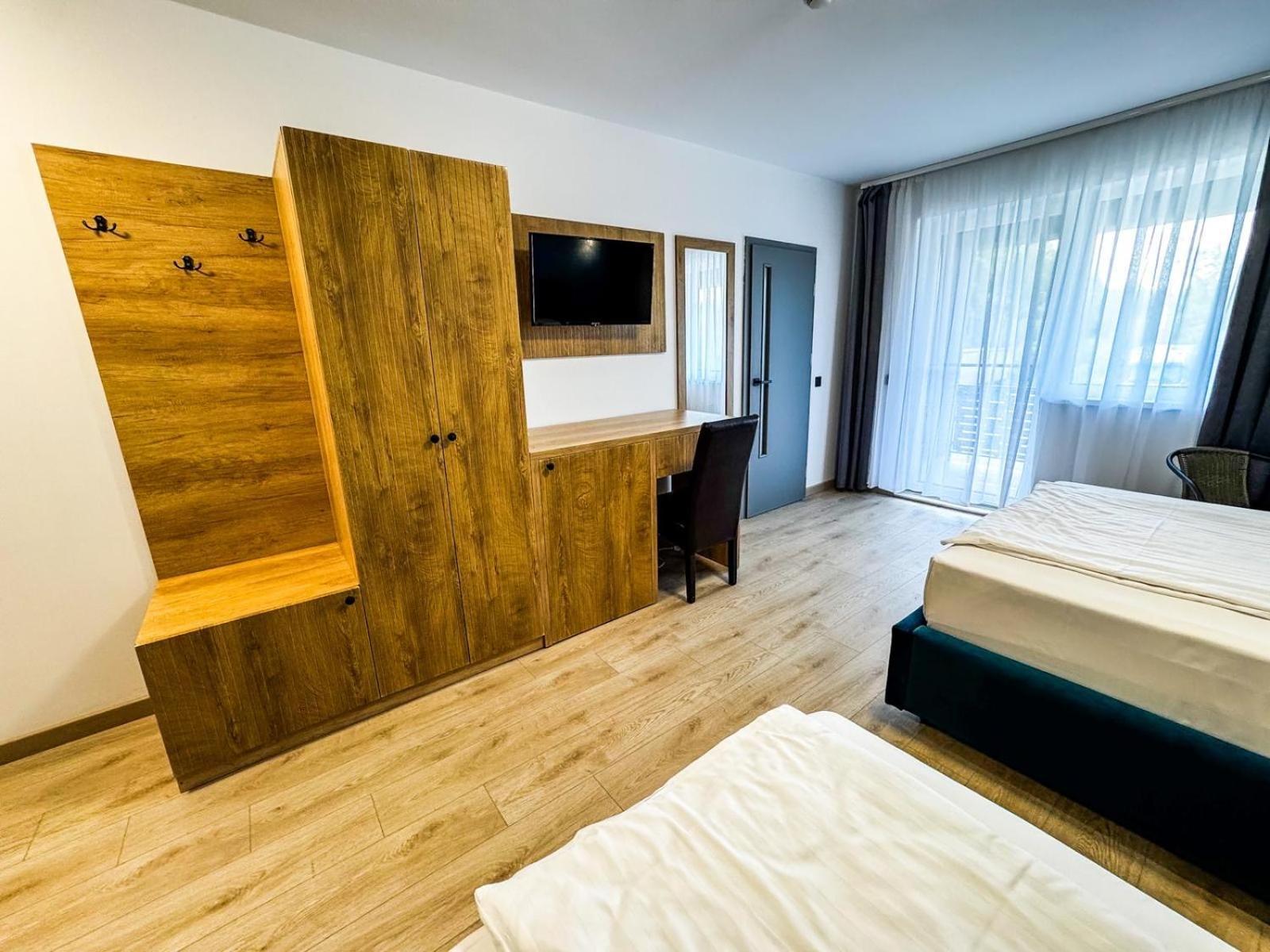 Motel Dalia Gilău エクステリア 写真