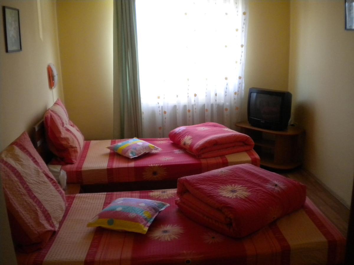 Motel Dalia Gilău エクステリア 写真