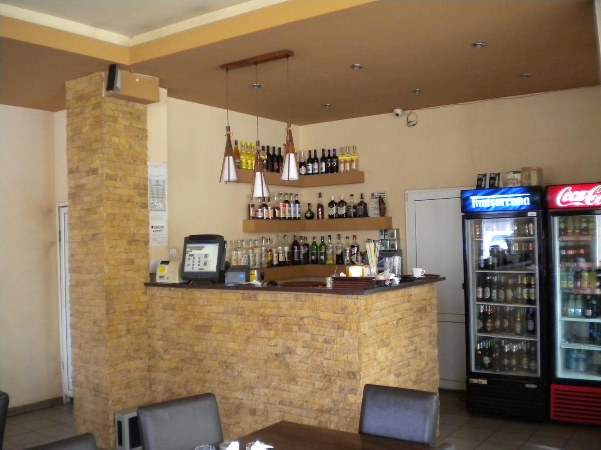 Motel Dalia Gilău エクステリア 写真